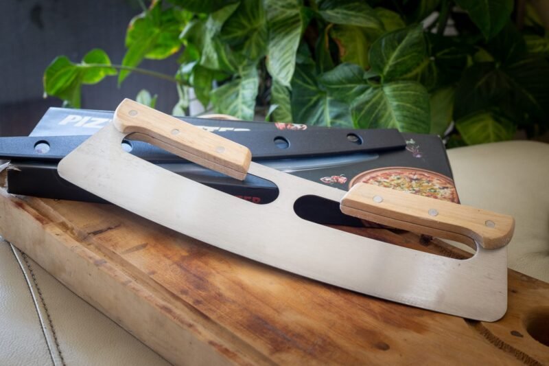 Cortador Pizza Mezzaluna 36cm. - Imagen 2